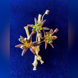 Vintage bamboo Brooch 🎋